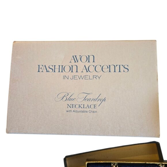 Turquoise Blue Teardrop Necklace With Adjustable Chain Avon Fashion Accents VTG - Picture 3 of 16